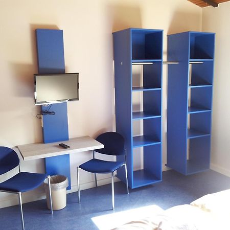 Smart Hostel By Landgasthof Velber 24H7D Seelze Esterno foto